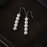 清楚な5ｹ付け5㎜珠ピアス【あこや真珠】EP-3143【若狭パール】