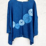 藍染麻ブラウス