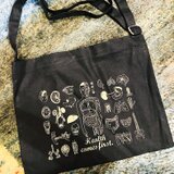人体模型マナブ君 アジャストショルダーサコッシュの画像