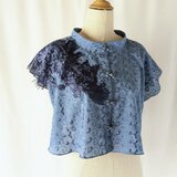 レースアップリケのミニミニブラウス