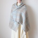 手紡ぎ・手織り　ライトブルーとベージュのブランケットショール