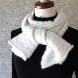 ✳︎新作✳︎ ベビーアルパカのマフラー　"タイルのような大きめの模様"