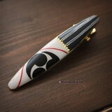 日本紋様 三つ巴紋 手描きアート oval  shogun clipの画像