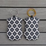 ★スマホバッグ・ブラックフラワー★　　ポシェット　ホルダー　フランス生地　ジャガード　ブレスレット　バングルの画像