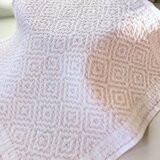 刺し子ふきん/カバー    柿の花刺し  淡いピンク