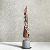 錫とガラスカボションのツリーオブジェの画像