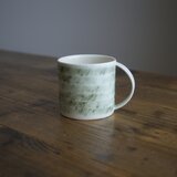 白と緑のマグカップ(1)