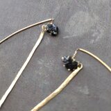 K18　原石好きな方におすすめ　外れないピアス！　チェーンフックのダイヤ原石ピアス