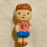 ブローチ【猫シャツ】の画像