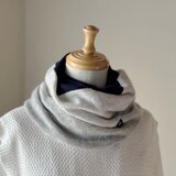 純カシミヤねじりリバーシブルスヌード ［ KUMI-IRO ］ ネイビー/グレージュ/グレー