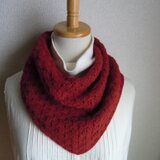 カシミヤ　ラムウール　小さめ三角ストール（赤）