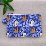 ＊リスとフクロウの眠る森１＊コットンフラットポーチ＊ファスナー２０cm＊北欧デザイン＊kippis生地使用＊の画像