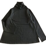 綿黒ニット　ハイネックorボトルネック　Aラインカットソー　Mサイズ　の画像
