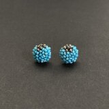 ◆ angle ◆ヴィンテージビーズの小さなピアス sora