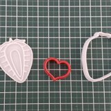 クッキー型　イチゴ　いちごの断面