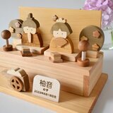 新作雛人形「日本の美しい木材で作る雛人形」の画像