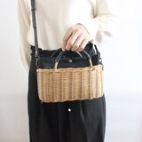 ラタンのカゴポシェットバッグタイプA（ブラウン×黒）♪自然素材を使った本格手編み。の画像