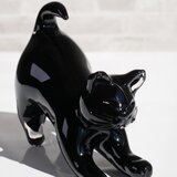 新作【伸びをする・黒猫さん】かわいらしいネコさん・ねこの置物、ガラス製の画像