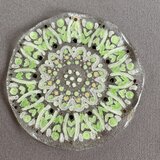 ガラスの小皿　緑曼荼羅皿