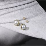 K10　パールのシンプルピアスの画像