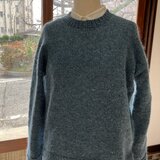 ブルーのセーター