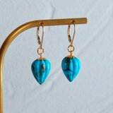 大粒ターコイズ　ドロップカービングピアス　14kgf