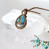 【マクラメ】シンプルな首飾り✩✩Blue Copper Turquoise【12月誕生石】ターコイズの画像