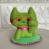 ハートチャンネル人形（招き猫赤ほっぺ）の画像