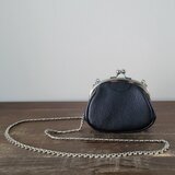 がま口バッグのペンダントの画像