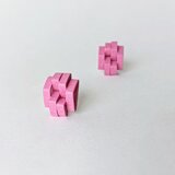軽い紙アートピアス(イヤリング)　美術館のような大人のアクセサリー・ピンク　金属アレルギー対応　母の日や誕生日プレゼントにもの画像