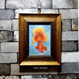 原画 1点もの ボールペン画 日本人作家 色鉛筆画 マンハッタン 金魚 金魚の絵 絵画 絵 アート 額入り 額装付きの画像