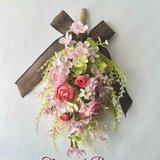 桜とラナンキュラスのスワッグ