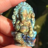 レインボーラブラドライト　ラブラドライト　ガネーシャ　貫通穴アリ　置物　アクセサリー素材　天然石の画像