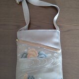 帯地で作ったポシェットの画像