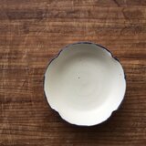 花びら皿 青ぶちの画像