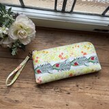 L字ファスナー長財布・ドイツ刺繍リボン(てんとう虫イエロー花柄)の画像
