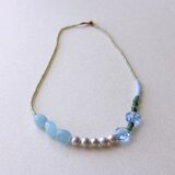 天然石糸編みネックレス（５）　アクアマリン　金属アレルギー対応の画像