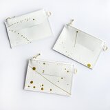 オフホワイト×ゴールド　馬革　ポケット付きティッシュケース　スリムタイプ　撥水レザーの画像