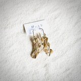 月桃の組み紐ピアス