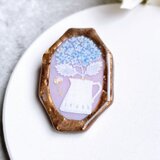 紫陽花の花入れのブローチ　ステンドグラスブローチの画像