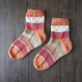 手編みの靴下の画像