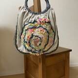 お花畑のバッグ