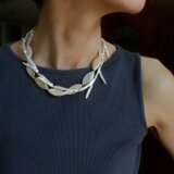 Jさま専用ページ　わだつみのいろこの宮。　フォシルコーラルと淡水パールのネックレスの画像
