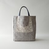 antique lace linen toteの画像