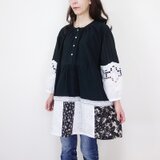 ブラックワッシャーと花レースパッチ・鳥シェルボタンドロップチュニックの画像