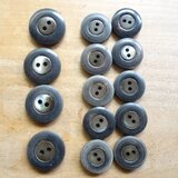 黒水牛と黒蝶貝のボタンセットの画像