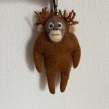 オランウータンの子供のキーホルダーの画像