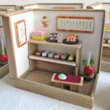 手のひらの和菓子店の画像