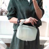 アイスミントブルー・２WAY機能ポシェットLサイズ◎内装キーホルダー付き：ポケット機能充実しています★の画像