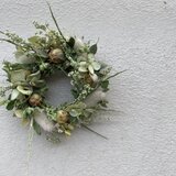 再販　初夏の風のような　黄緑色のリース　手のひらサイズの画像
